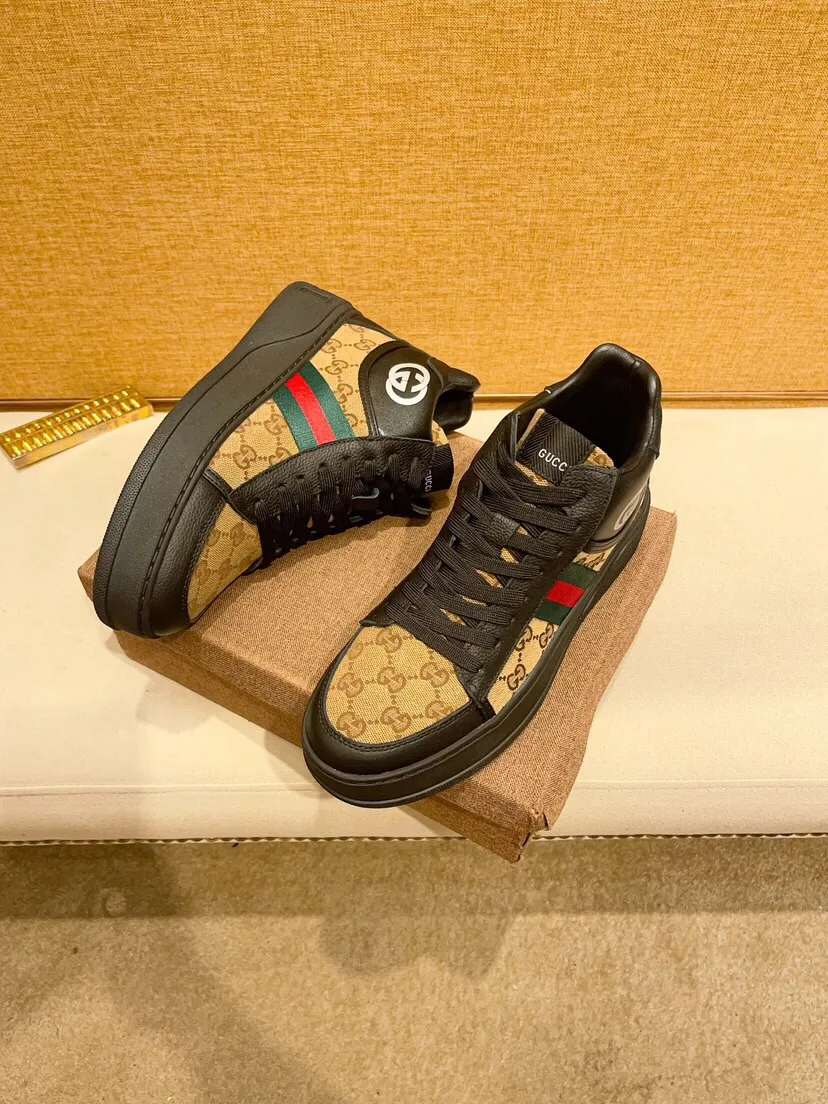 Factory price 440 [Gucci] Gucci's latest high-top casual Korean-style men's shoes, brand new autumn and winter design, perfect workmanship, cabinet quality, upper: cowhide material, leather lining; soft and comfortable, rubber outsole ultra-light, wear-resistant, simple, versatile fashion men's shoes, color optional, size 38--44